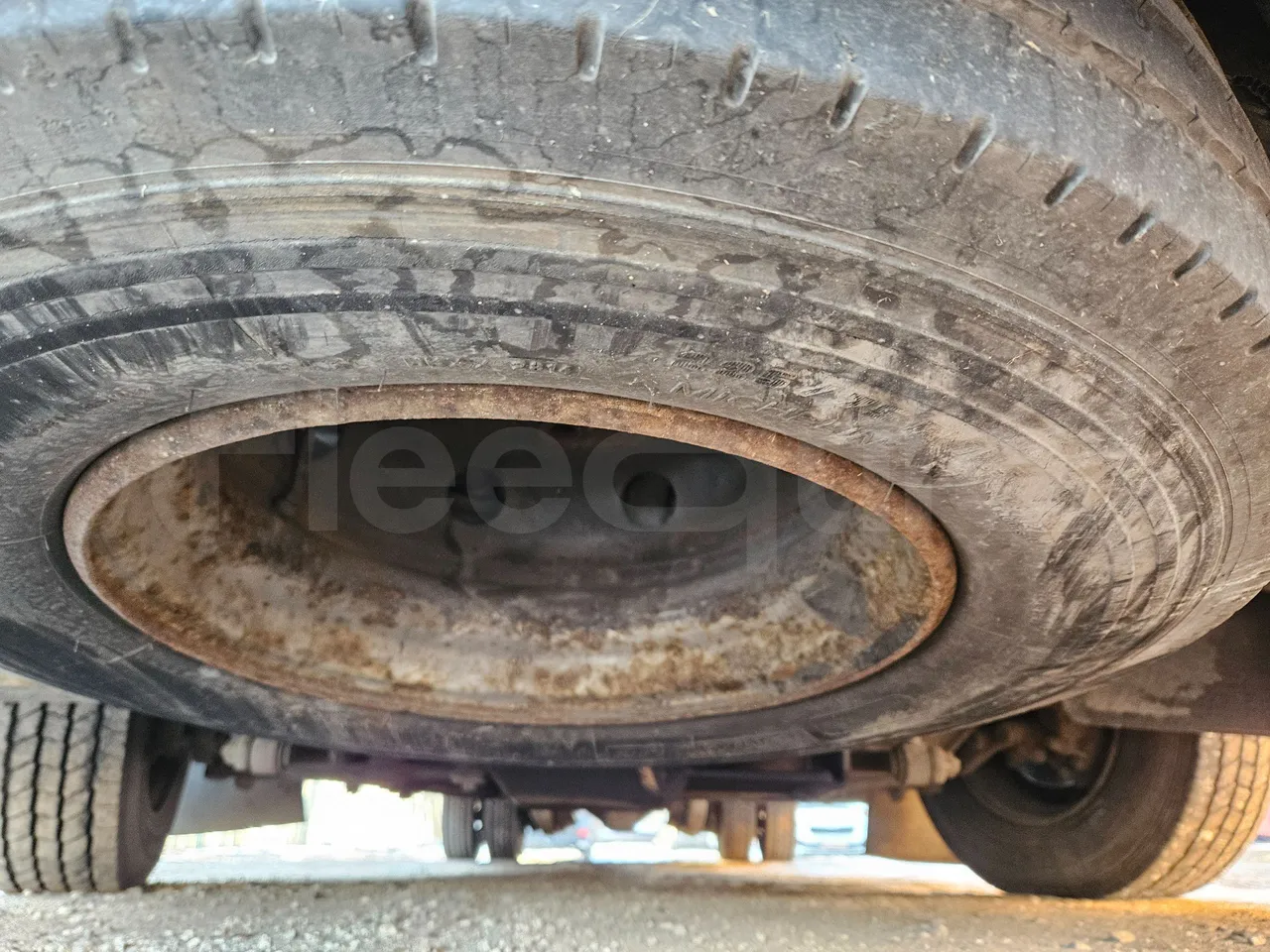 Iveco Mago2 CC80E - Euro 3 -130kW - 8.8 mt - front undercarriage from front