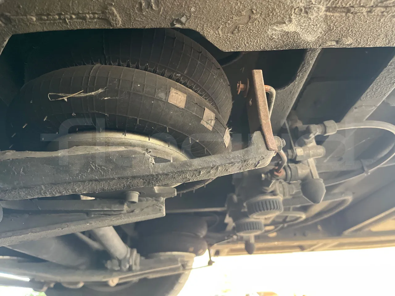 Nomec Stacobus Itineris 595 SB - Euro4 - 107kW - 7.020mt - axel 2 air springs 1 right