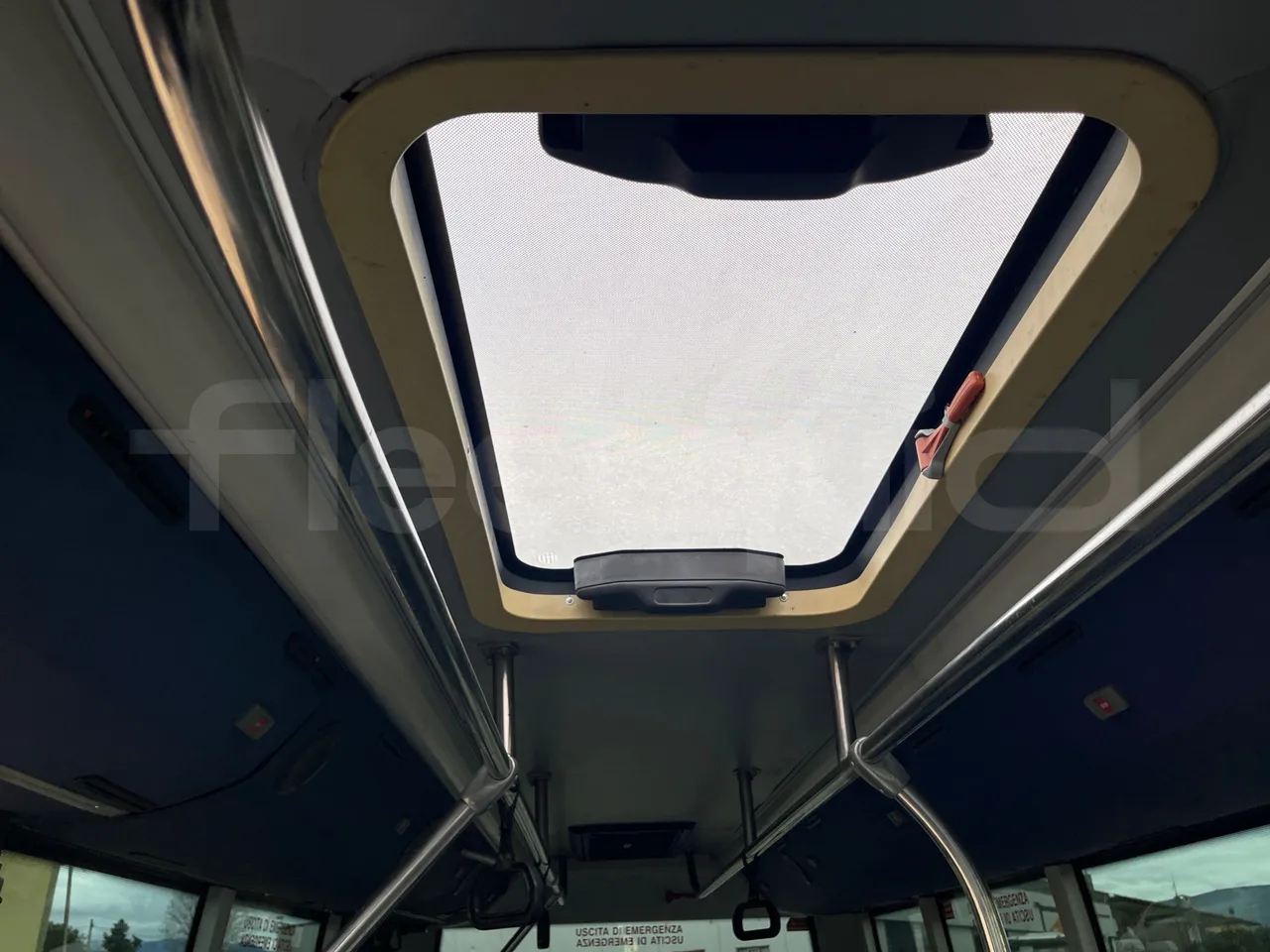 Nomec Stacobus Itineris 595 SB - Euro4 - 107kW - 7.020mt - roof hatch 2