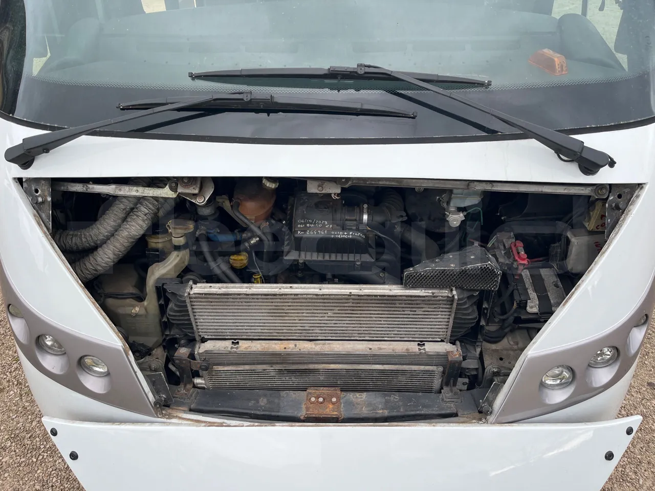 Nomec Stacobus Itineris 595 SB - Euro4 - 107kW - 7.020mt - rear hatch open