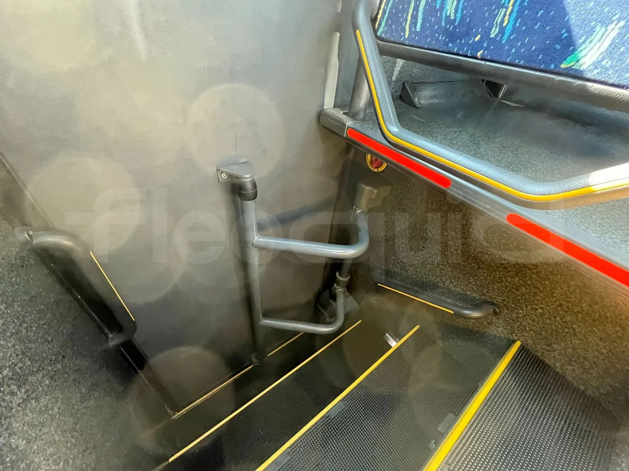 Irizar Scania Century K114IB - EUR3 - 250kW - 12m - toilette accessories photo