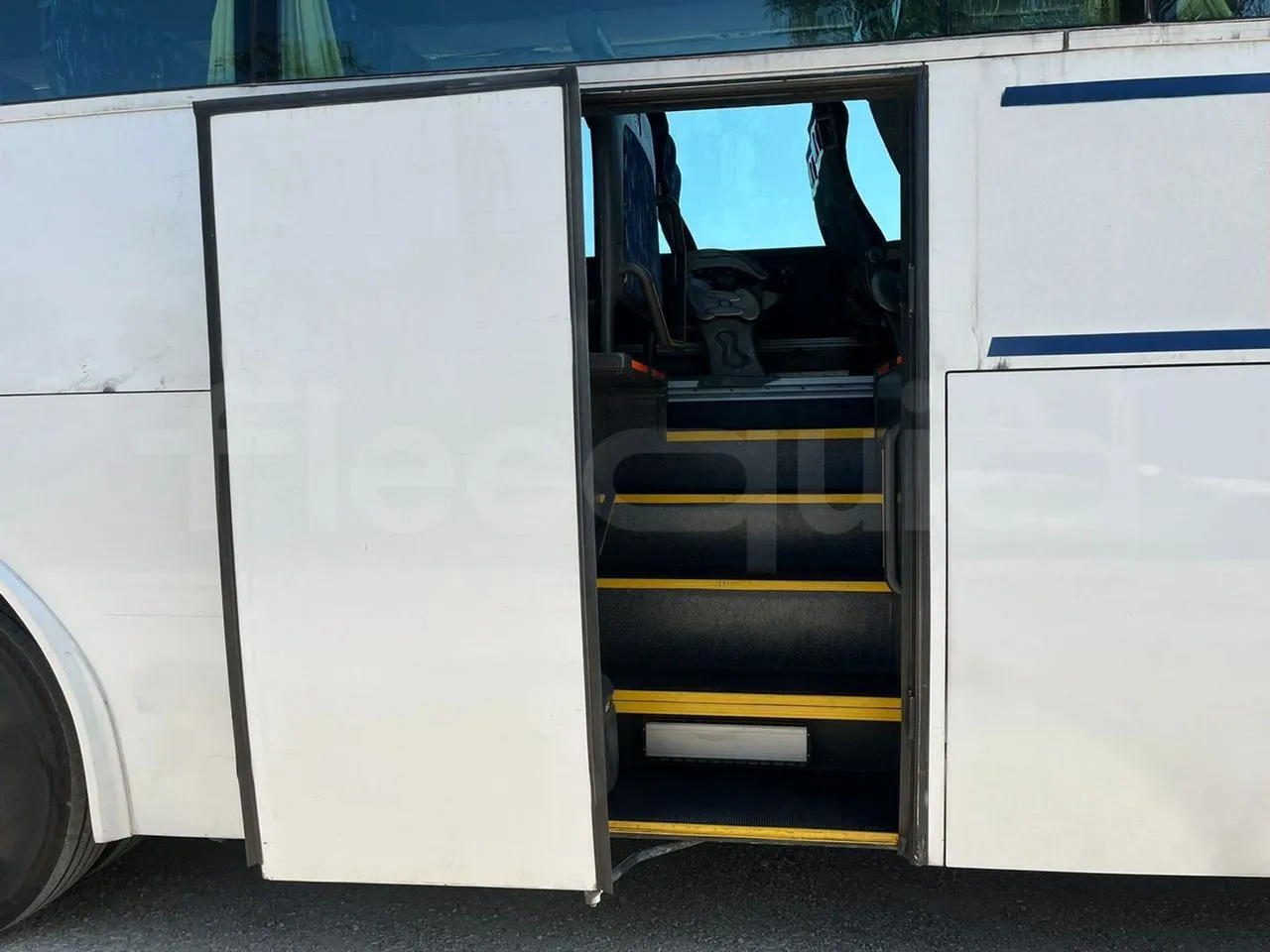 Irizar Scania Century K114IB - EUR3 - 250kW - 12m - Base cover photo
