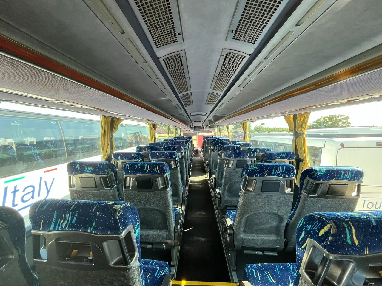 Irizar Scania Century K114IB - EUR3 - 250kW - 12m - disabled area photo