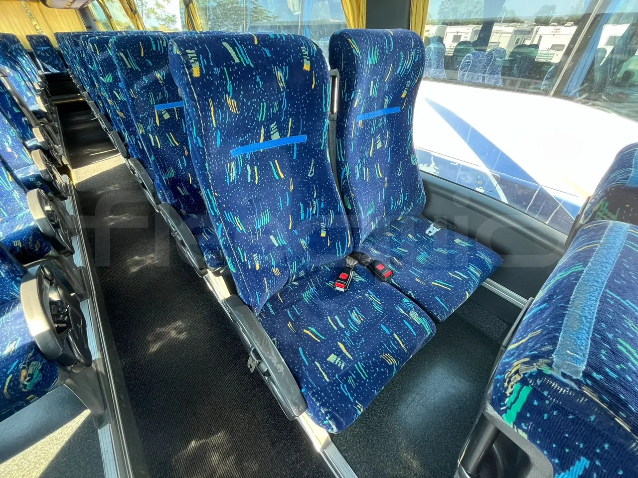 Irizar Scania Century K114IB - EUR3 - 250kW - 12m - reverse view middle aisle