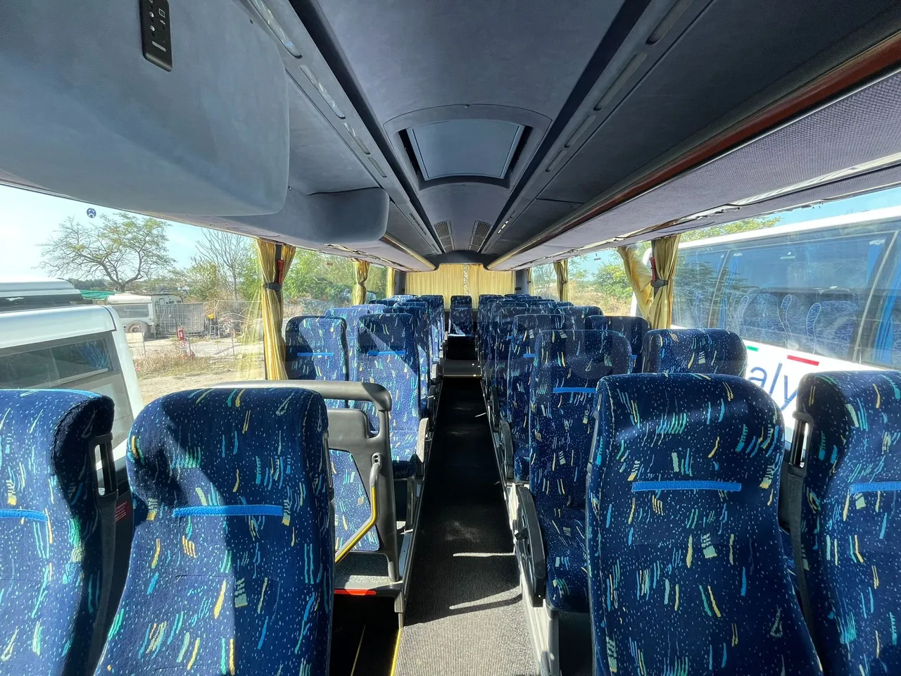 Irizar Scania Century K114IB - EUR3 - 250kW - 12m - overhead compartments photo