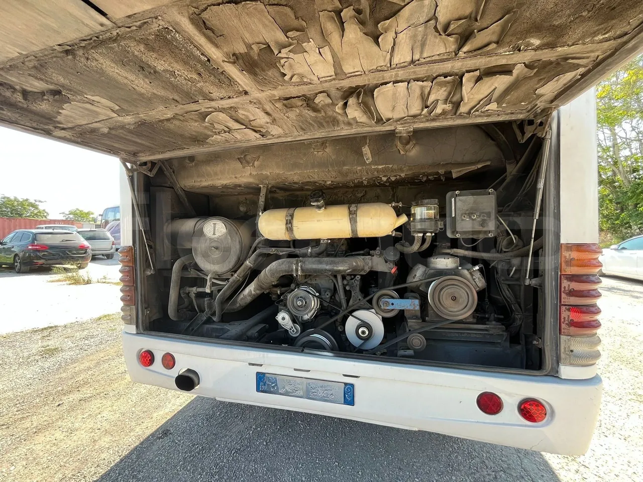 Irizar Scania Century K114IB - EUR3 - 250kW - 12m - rear hatch open (mandatory for bus to scrap)
