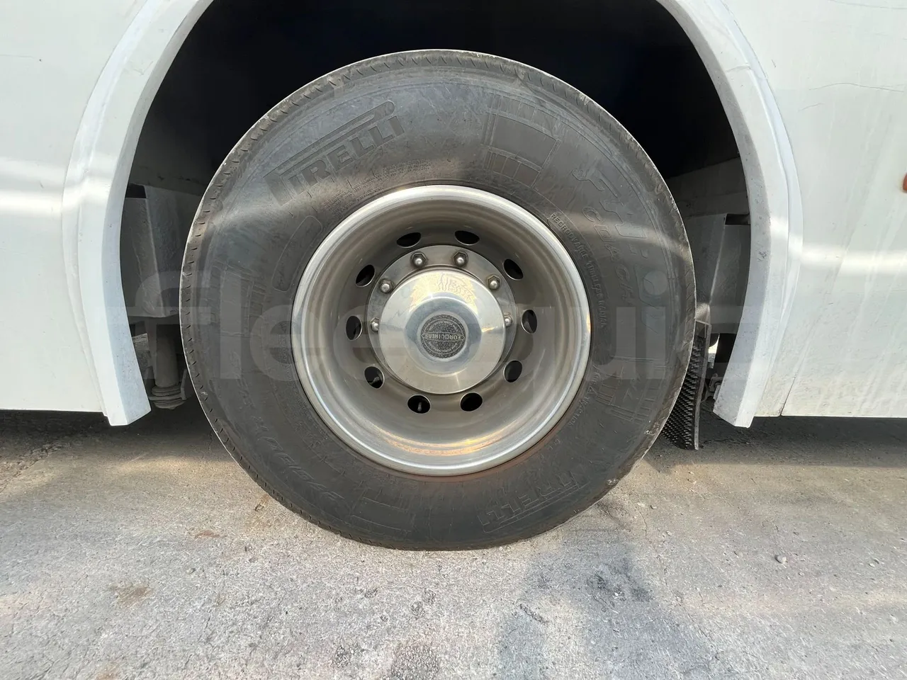 Irizar Scania Century K114IB - EUR3 - 250kW - 12m - rear left tire photo