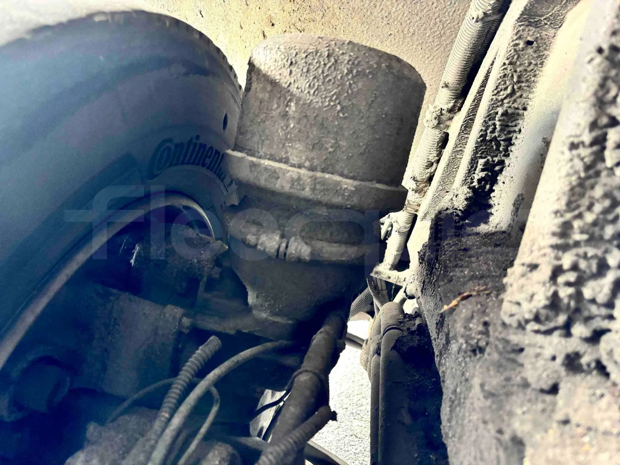 Mercedes-Benz Citaro - axle 2 caliper brakes right