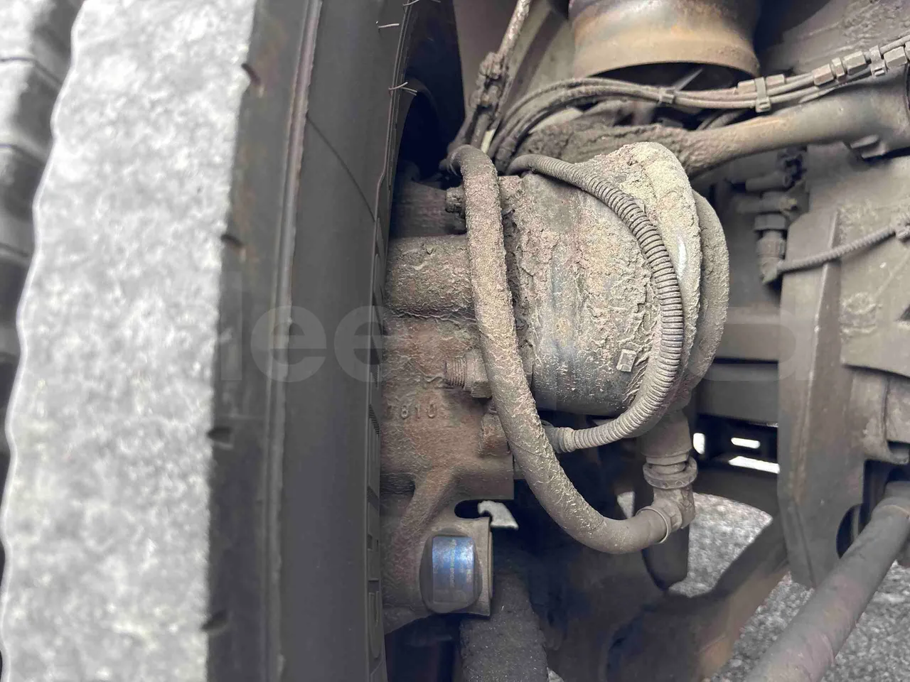 Mercedes-Benz Citaro - front brake calipers right