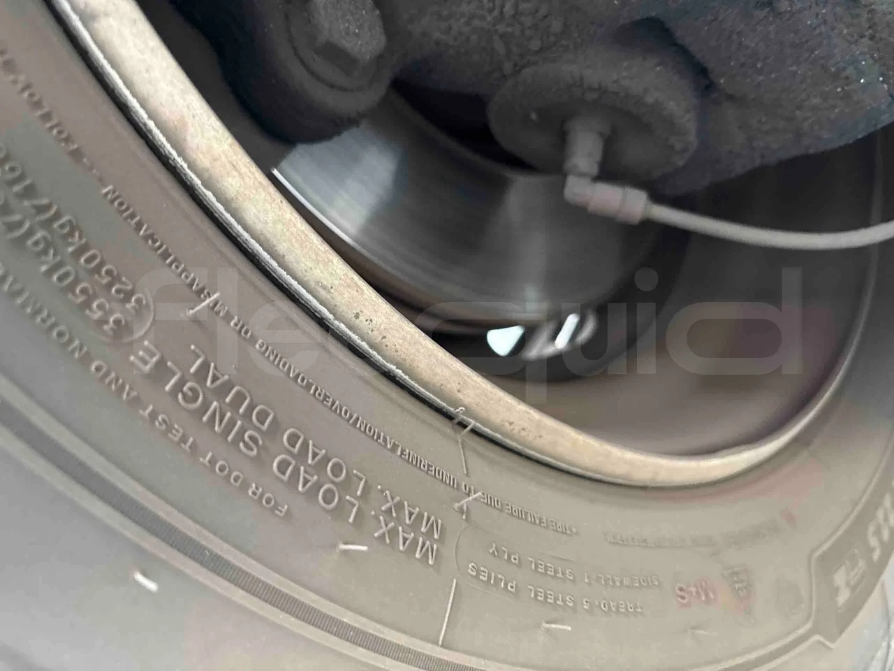 Mercedes-Benz Citaro - front discs right
