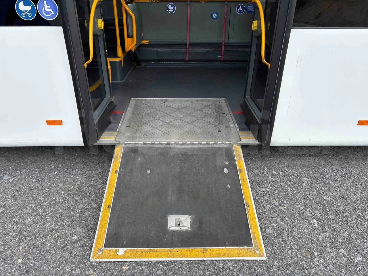 Mercedes-Benz Citaro - platform open photo