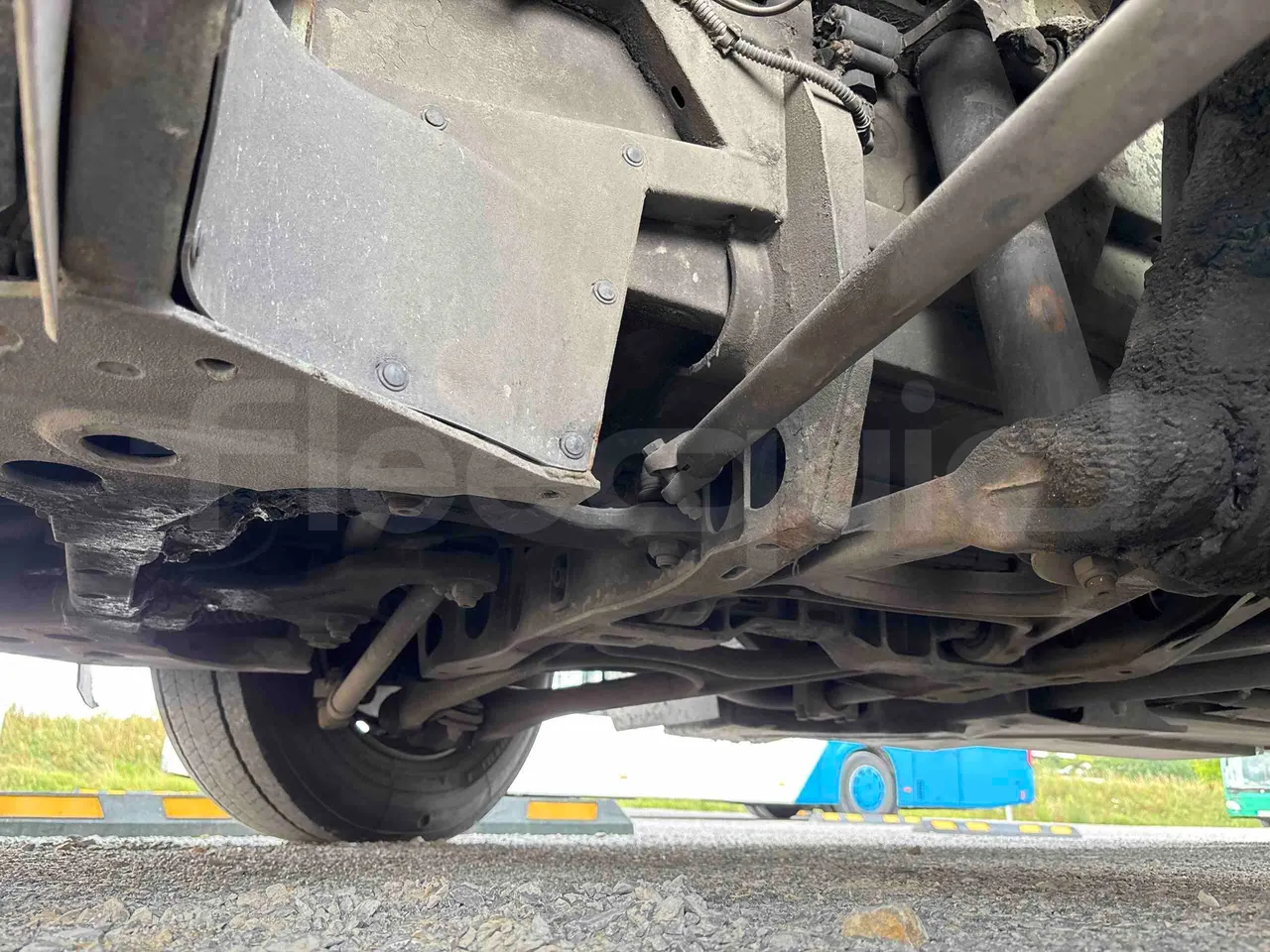 Mercedes-Benz Citaro - front axle left side