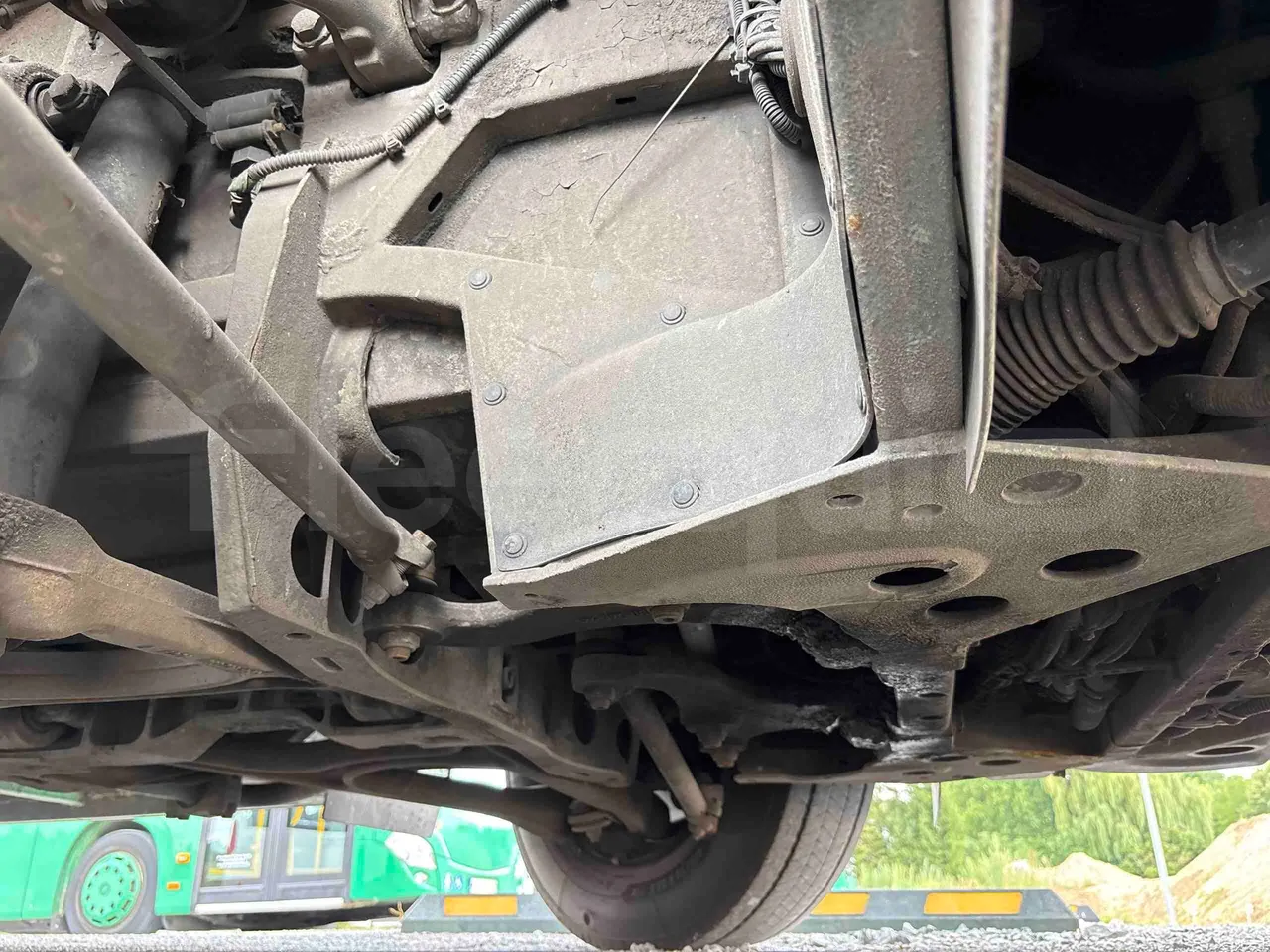 Mercedes-Benz Citaro - front axle right side