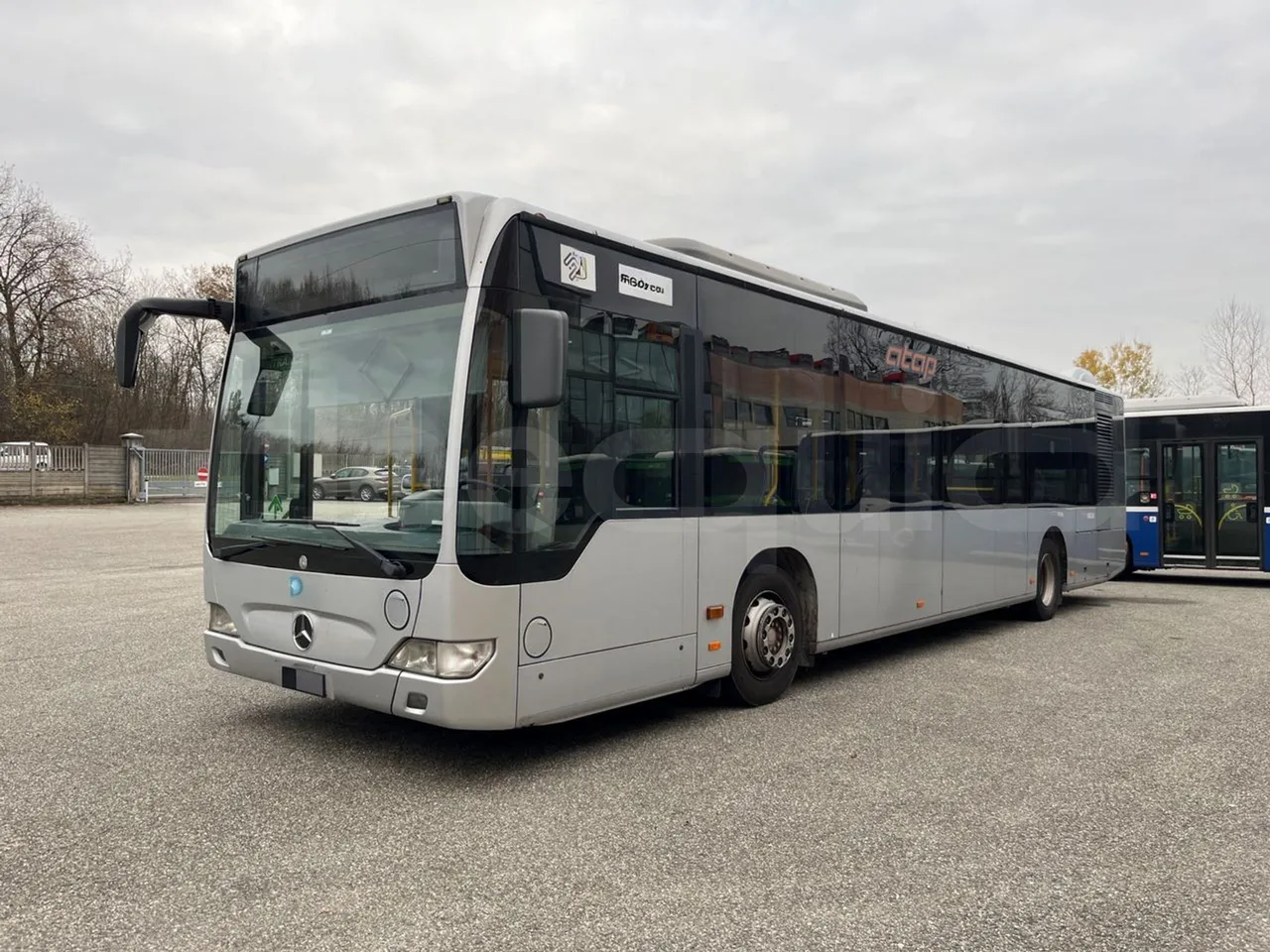 Mercedes-Benz O 530 5303/P - Euro 5 - 210 kW - 11.950 mt - 3/4 front left