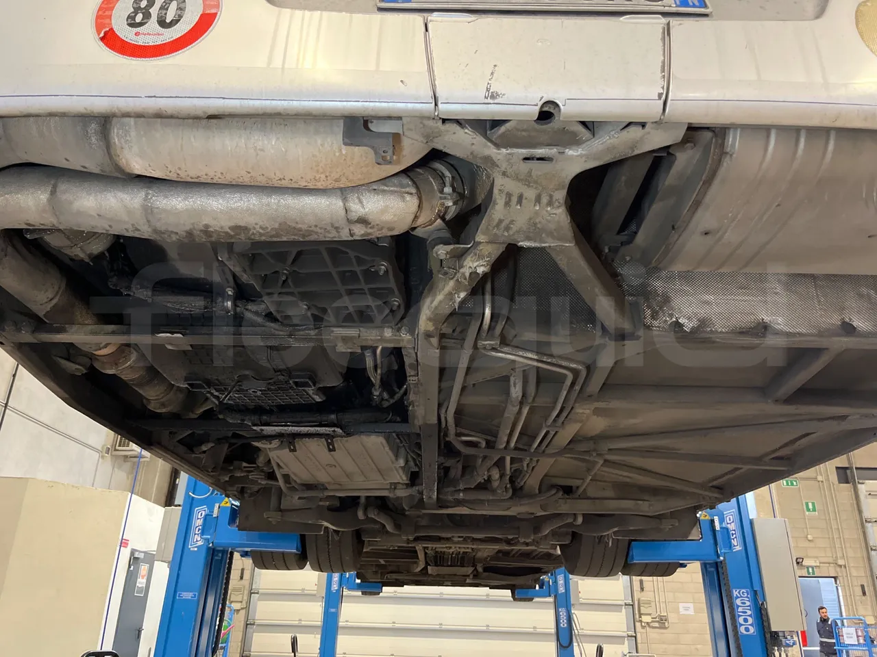 Mercedes-Benz O 530 5303/P - Euro 5 - 210 kW - 11.950 mt - bellows turntable (18m)