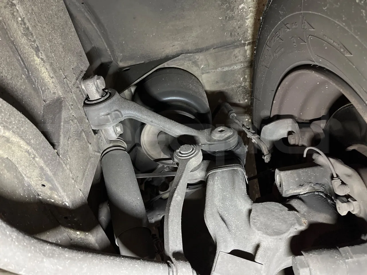 Mercedes-Benz O 530 5303/P - Euro 5 - 210 kW - 11.950 mt - front air springs right