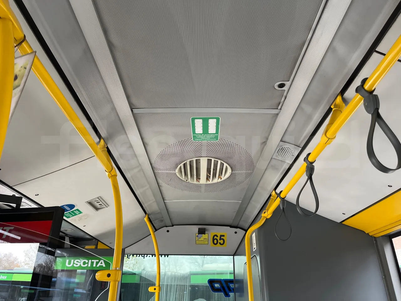 Mercedes-Benz O 530 5303/P - Euro 5 - 210 kW - 11.950 mt - roof hatch 1