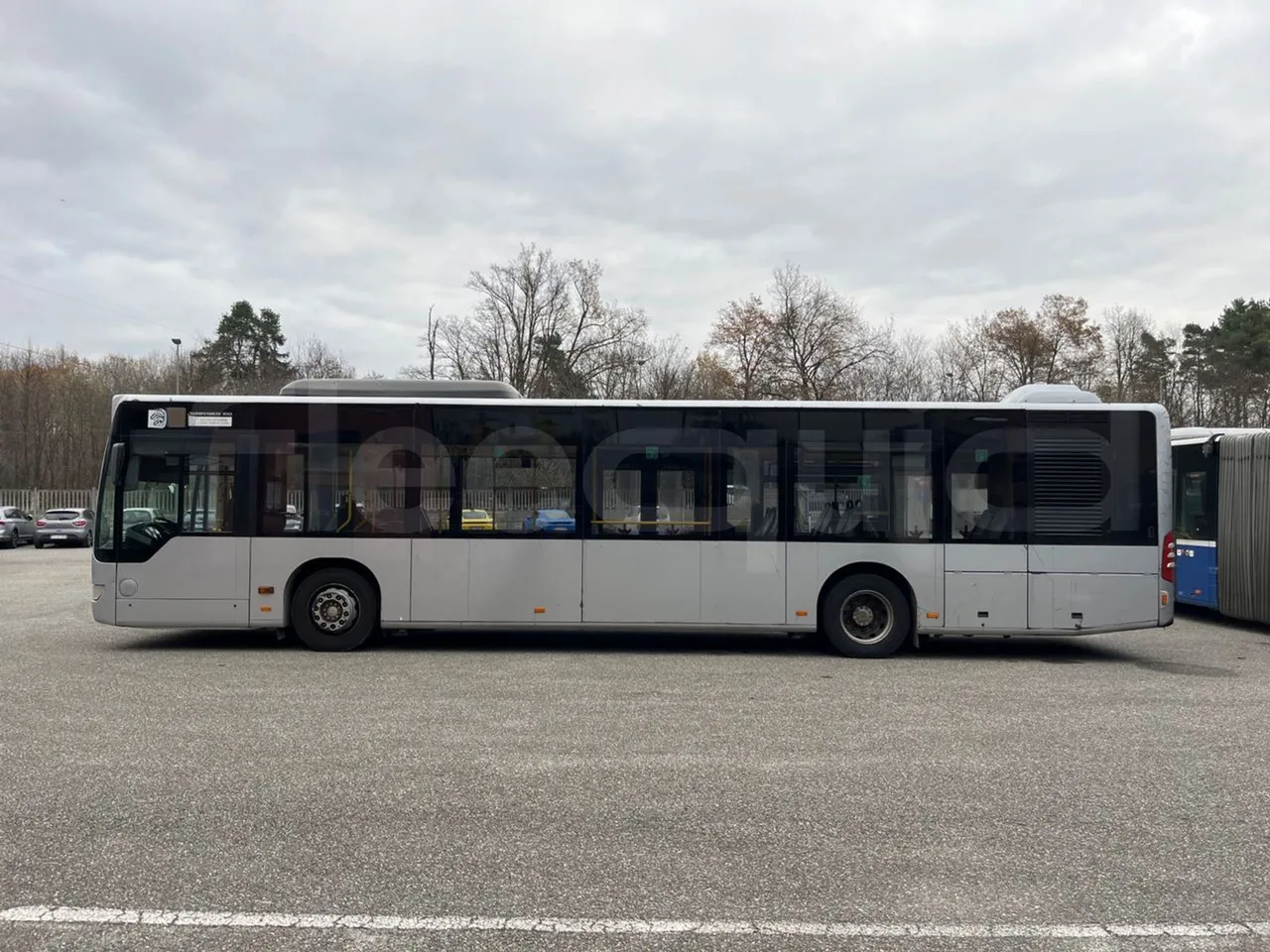 Mercedes-Benz O 530 5303/P - Euro 5 - 210 kW - 11.950 mt - left side photo