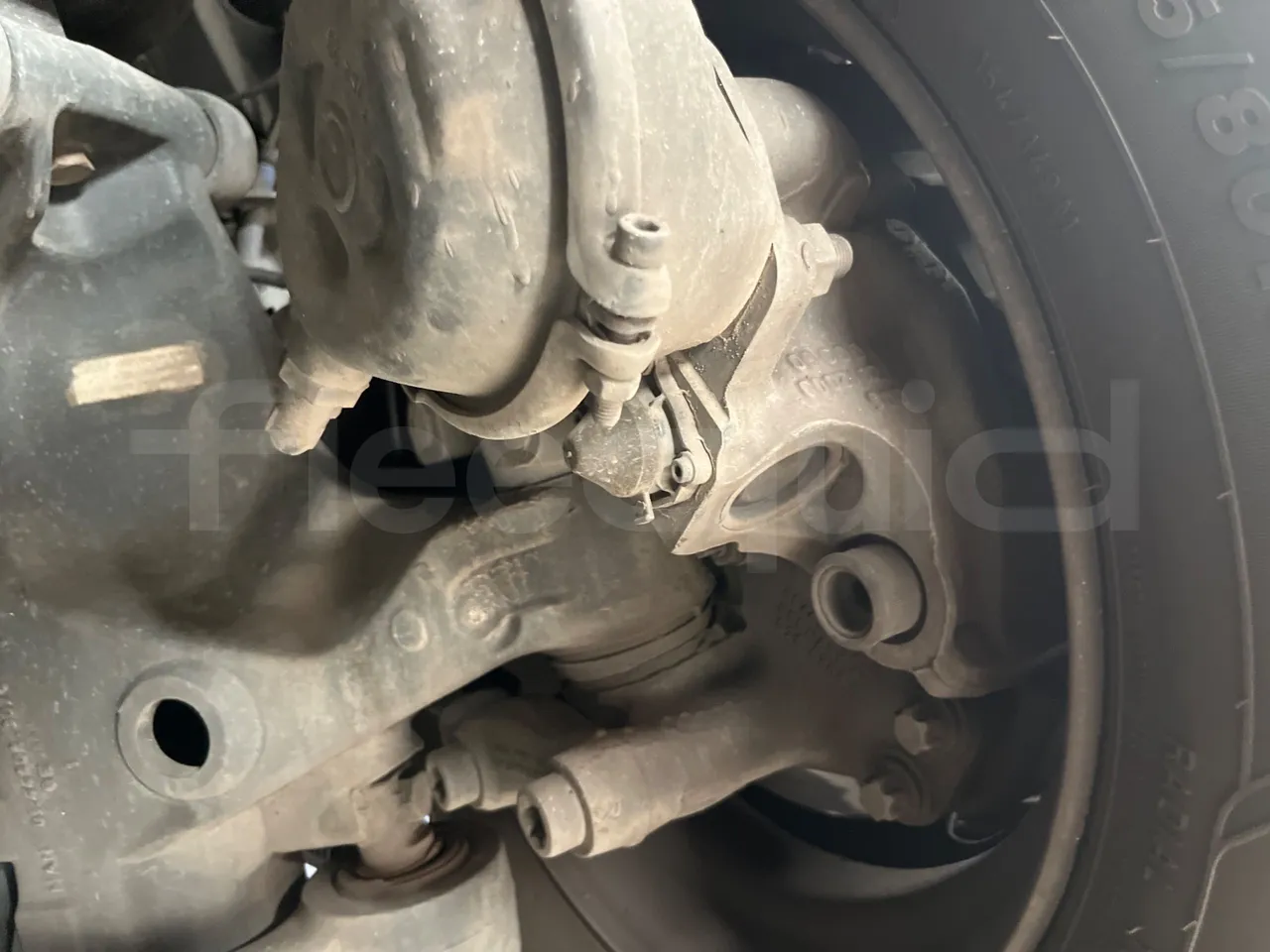 Man Ratio 18440-Ratio Stergo/ Euro 4 - 324 Kw - 12,720 Mt - front brake calipers right