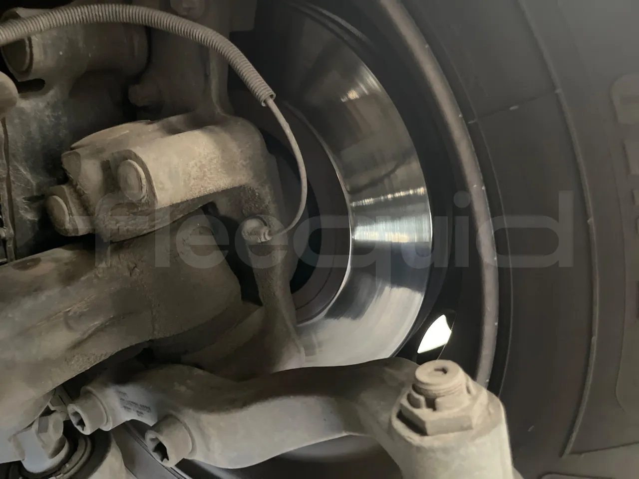 Man Ratio 18440-Ratio Stergo/ Euro 4 - 324 Kw - 12,720 Mt - front discs left