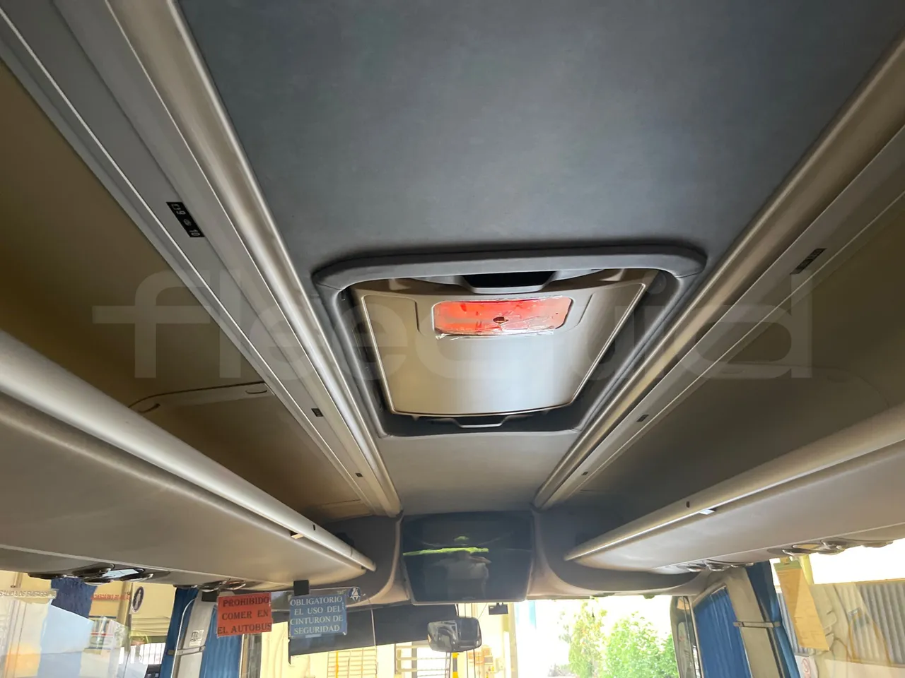 Man Ratio 18440-Ratio Stergo/ Euro 4 - 324 Kw - 12,720 Mt - roof hatch 1