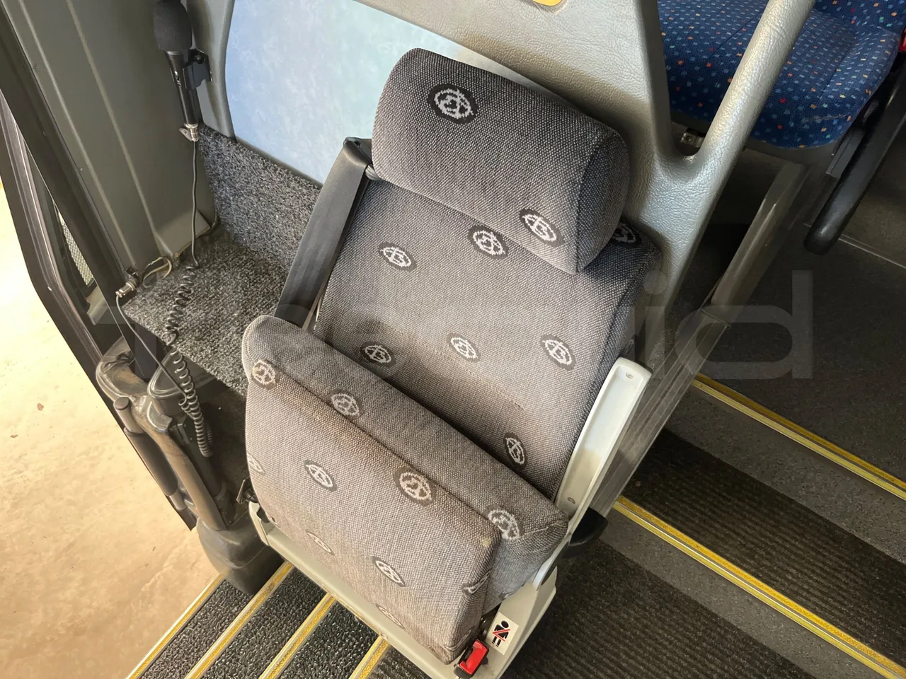 Man Ratio 18440-Ratio Stergo/ Euro 4 - 324 Kw - 12,720 Mt - hostess seat photo