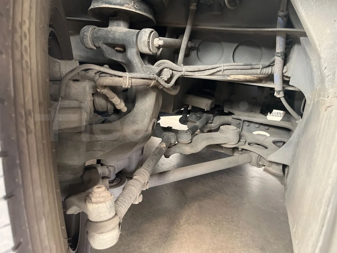 Man Ratio 18440-Ratio Stergo/ Euro 4 - 324 Kw - 12,720 Mt - front axle right side