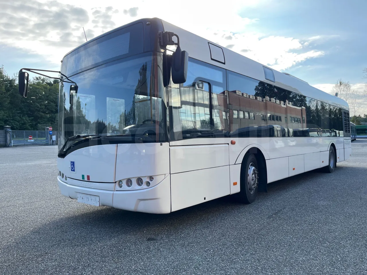 Solaris Urbino 12 -EUR5 - 231kW - 12m - 3/4 front left