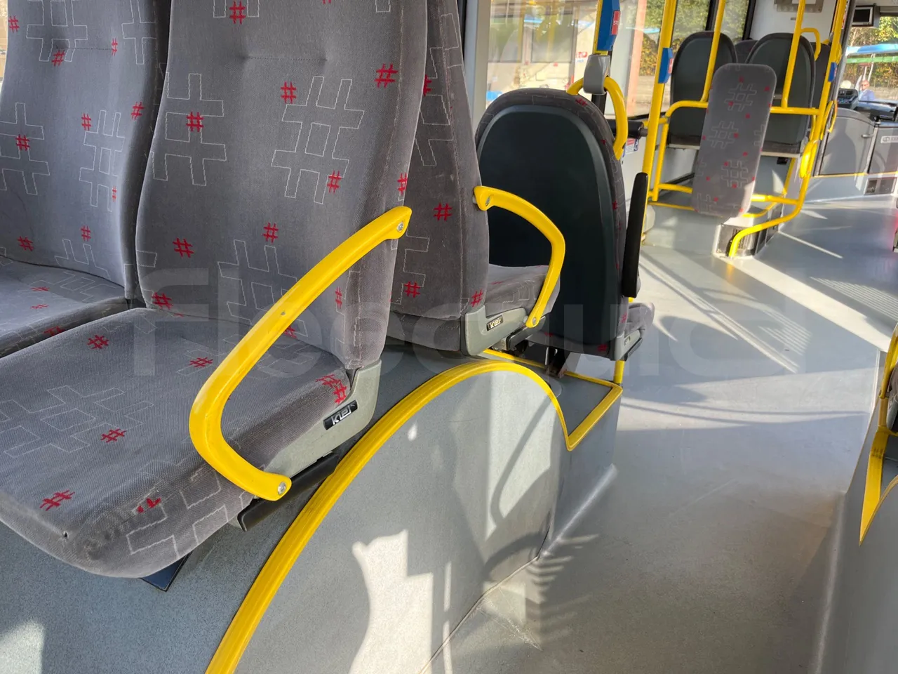 Solaris Urbino 12 -EUR5 - 231kW - 12m - armrest detail photo