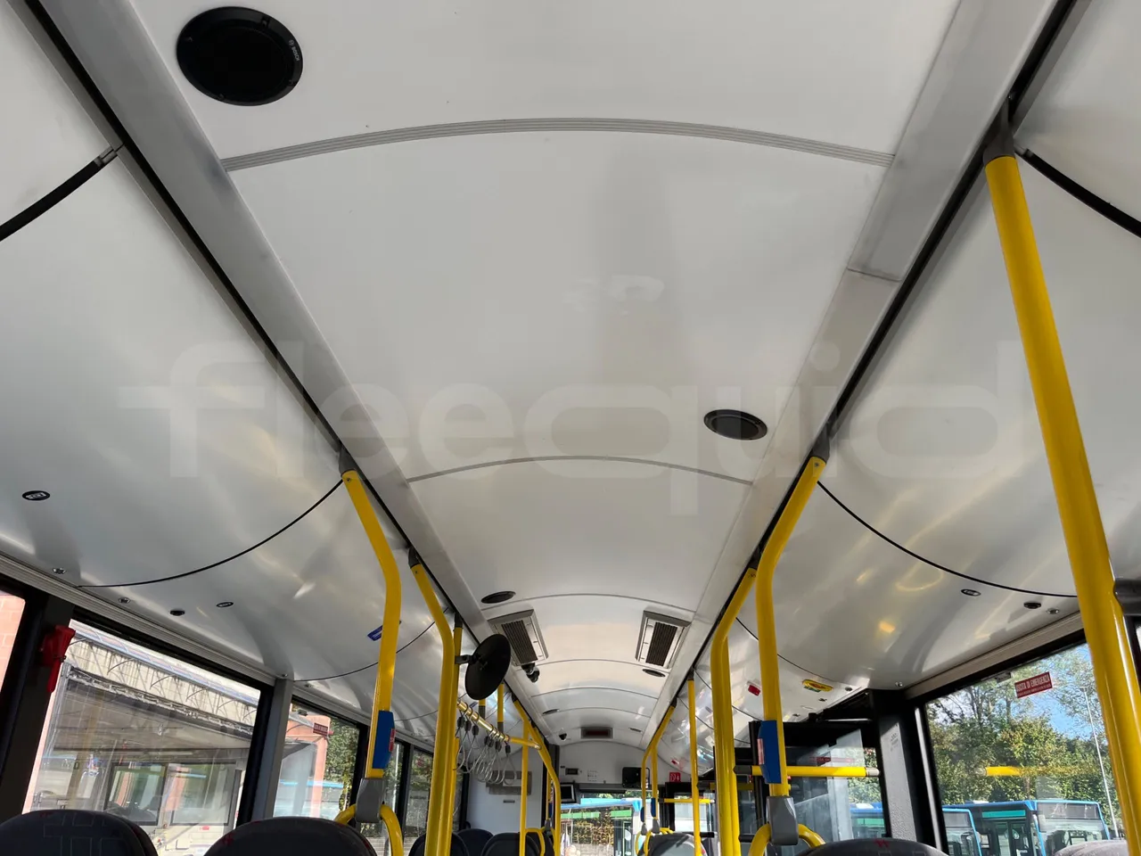 Solaris Urbino 12 -EUR5 - 231kW - 12m - overhead compartments photo