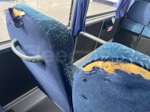 Setra S315 UL/ Euro 3 - 260 Kw - 12 Mt - Image