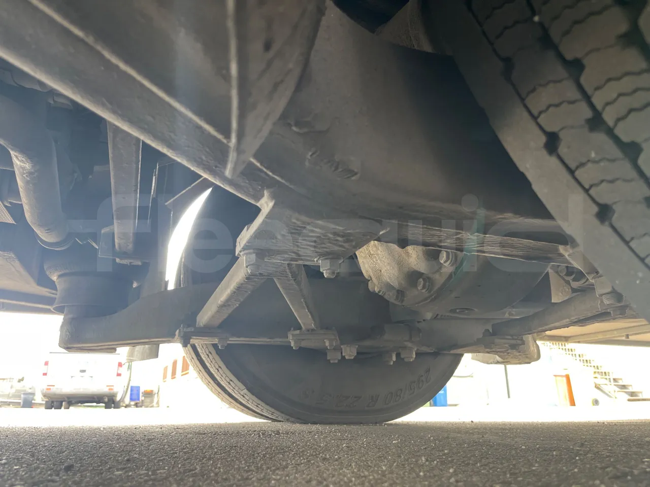 Setra S315 UL/ Euro 3 - 260 Kw - 12 Mt - axle 2 discs right