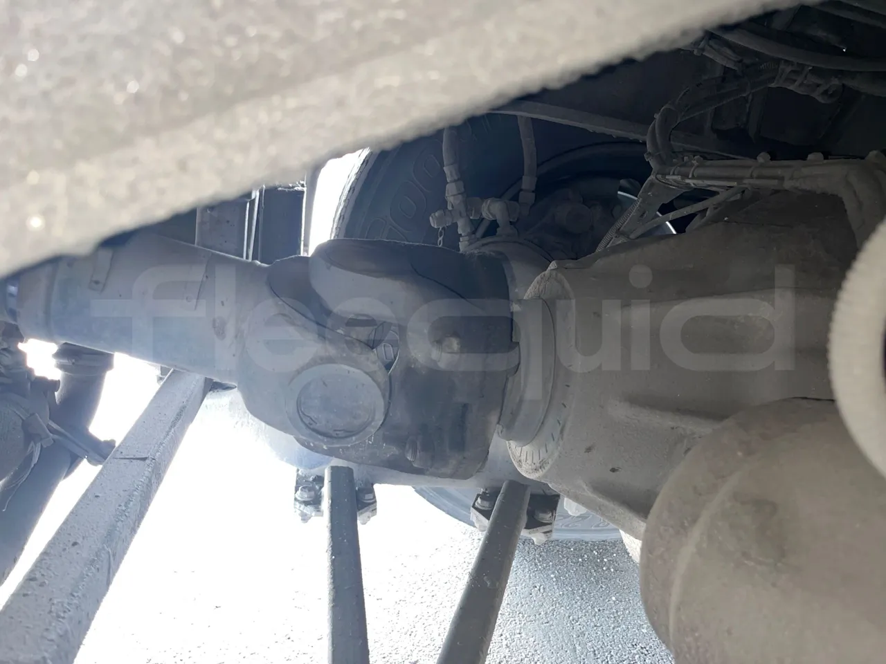 Setra S315 UL/ Euro 3 - 260 Kw - 12 Mt - driveshaft photo