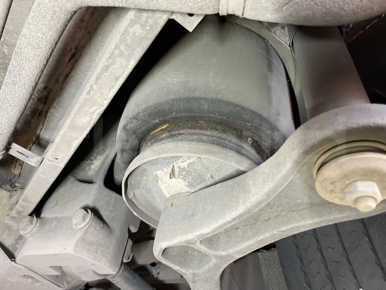 Mercedes-Benz Citaro G 0530 - Euro5 - 260kW - 17.940mt - axel 2 air springs 1 left