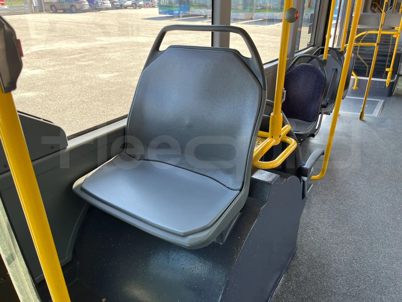 Mercedes-Benz Citaro G 0530 - Euro5 - 260kW - 17.940mt - monitor detail photo