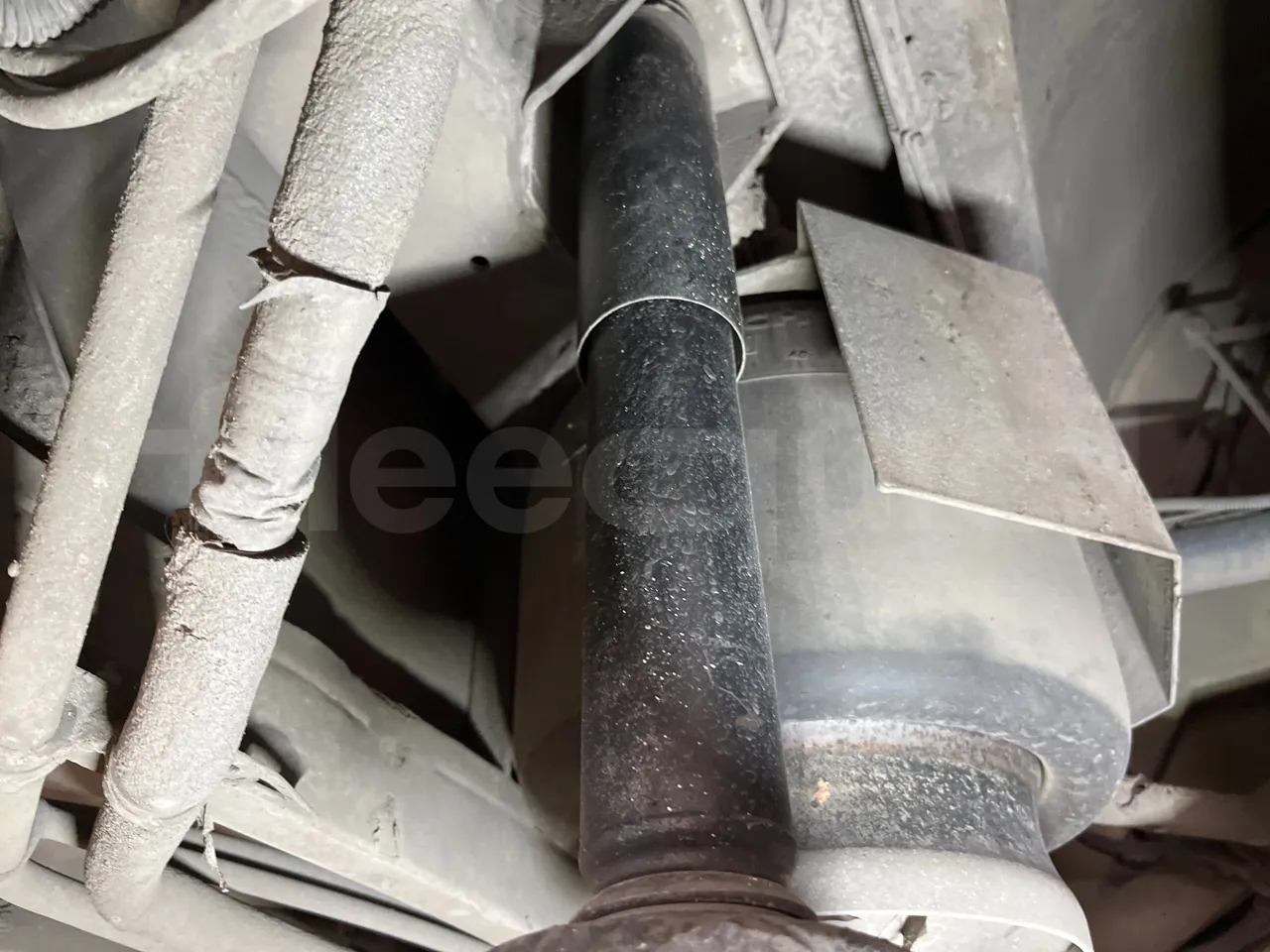 Mercedes-Benz Citaro G 0530 - Euro5 - 260kW - 17.940mt - axel 3 shock absorbers 1 left