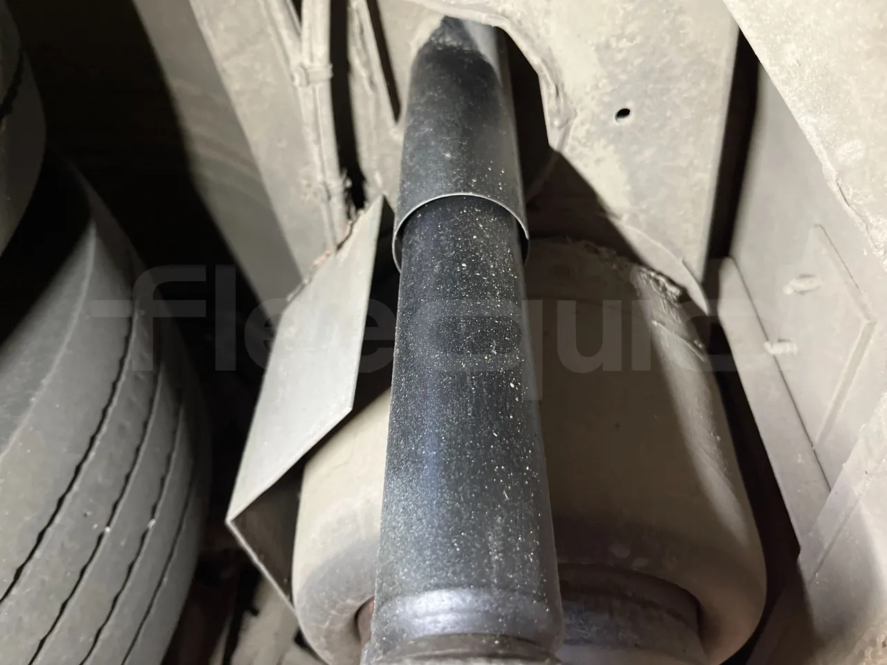 Mercedes-Benz Citaro G 0530 - Euro5 - 260kW - 17.940mt - axel 3 shock absorbers 1 right