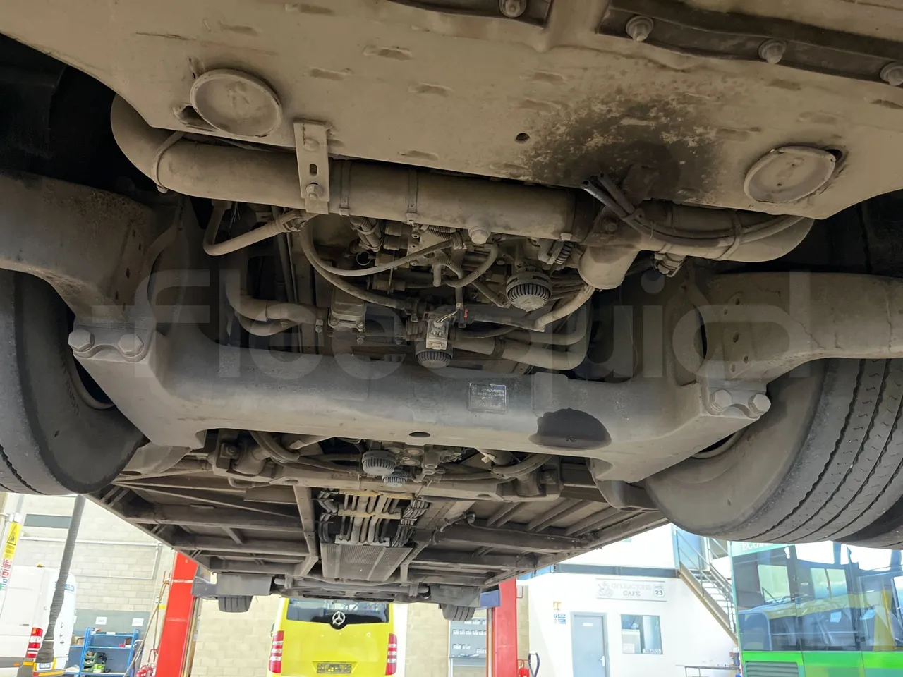 Mercedes-Benz Citaro G 0530 - Euro5 - 260kW - 17.940mt - axle 3 central