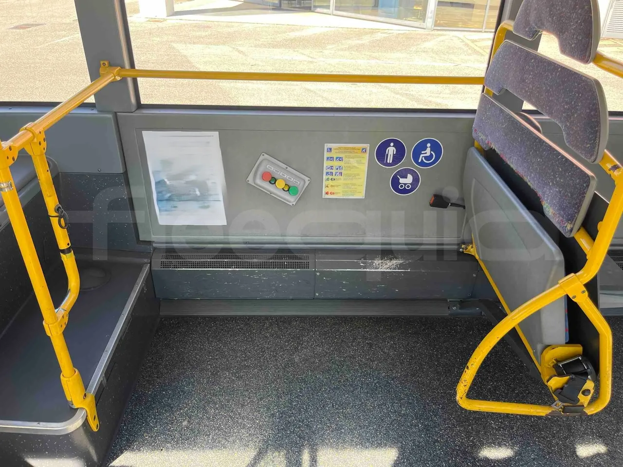 Mercedes-Benz Citaro G - Disabled Area