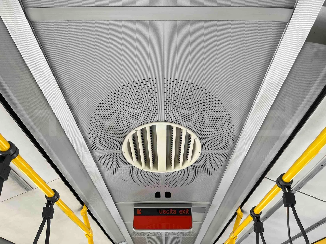 Mercedes-Benz Citaro G - Roof Hatch 2
