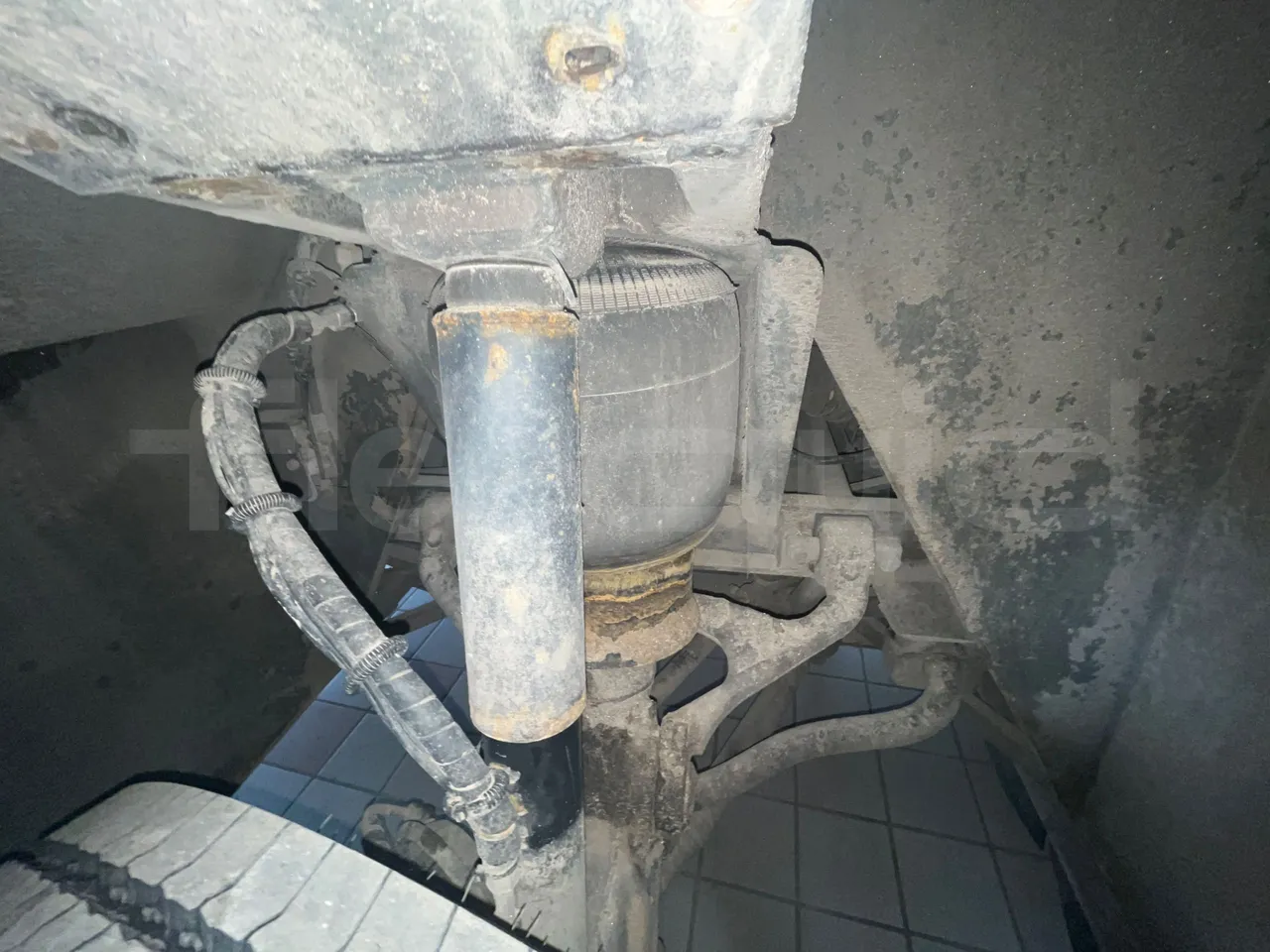 Temsa Safari HD HD12 - EUR6 - 320kW - 12.276m - axle 2 caliper brakes right