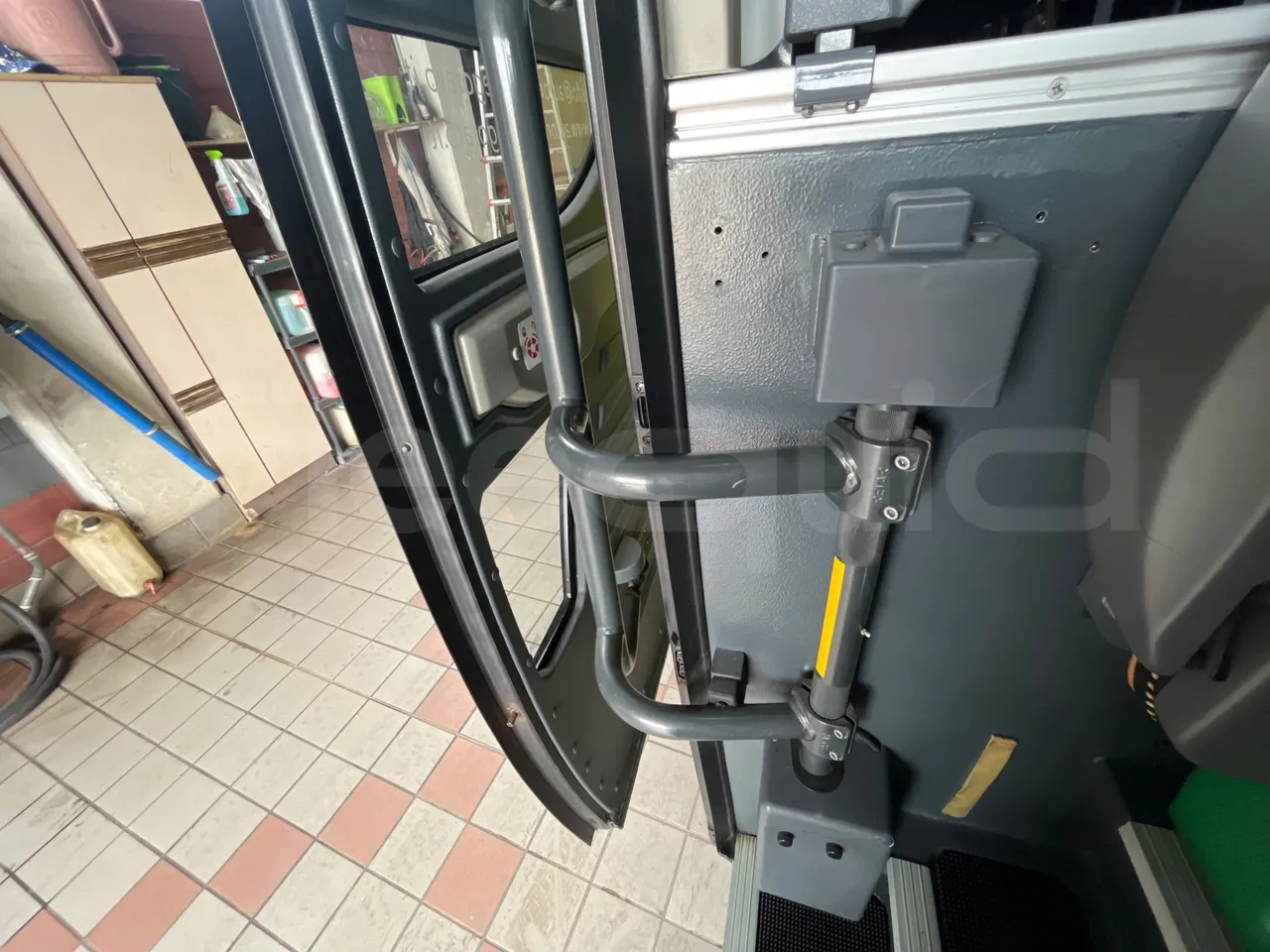 Temsa Safari HD HD12 - EUR6 - 320kW - 12.276m - door mechanism photo