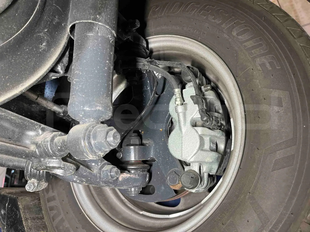 Iveco Daily - front brake calipers right