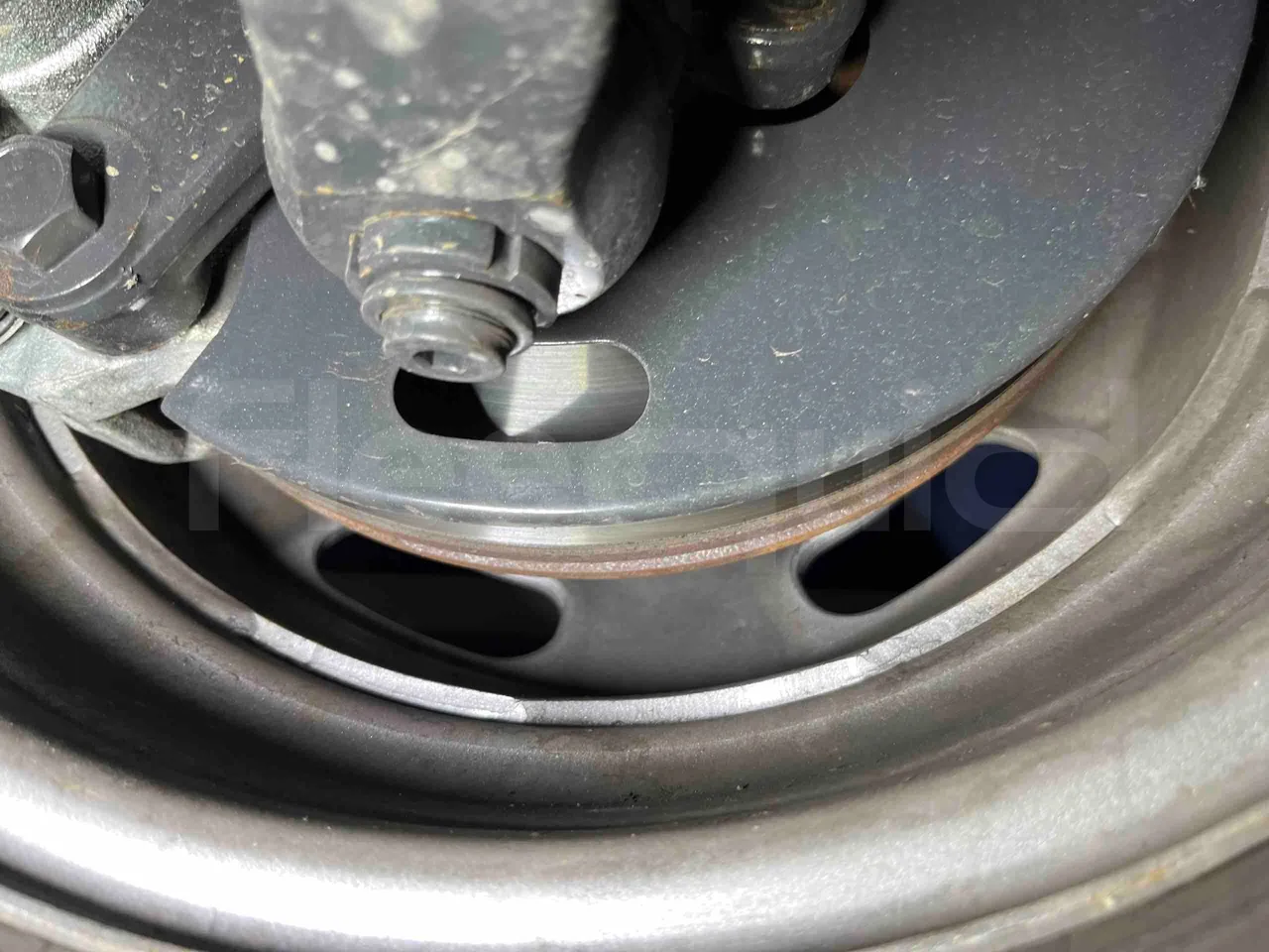 Iveco Daily - front discs left
