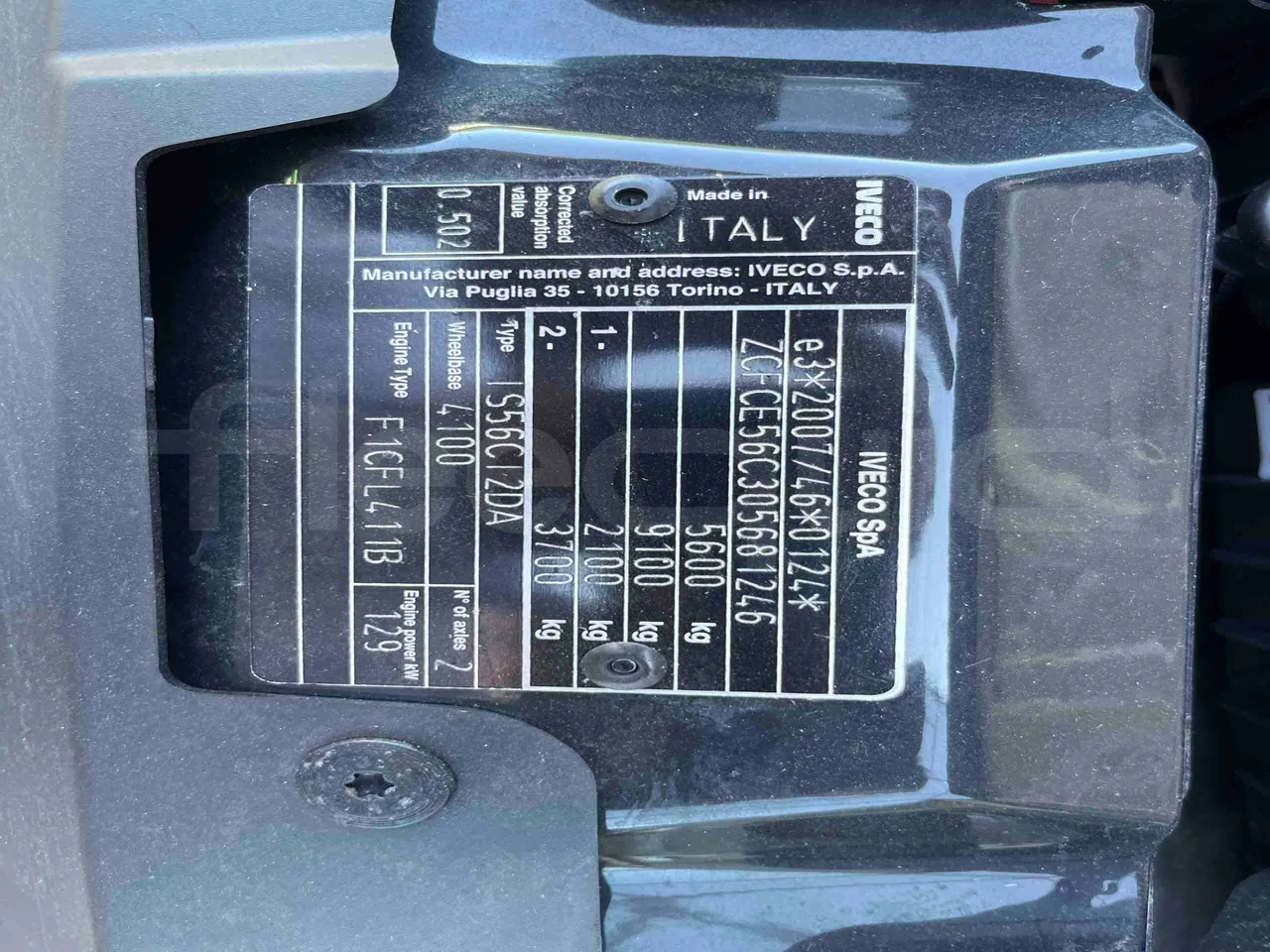 Iveco Daily - vehicle plate photo