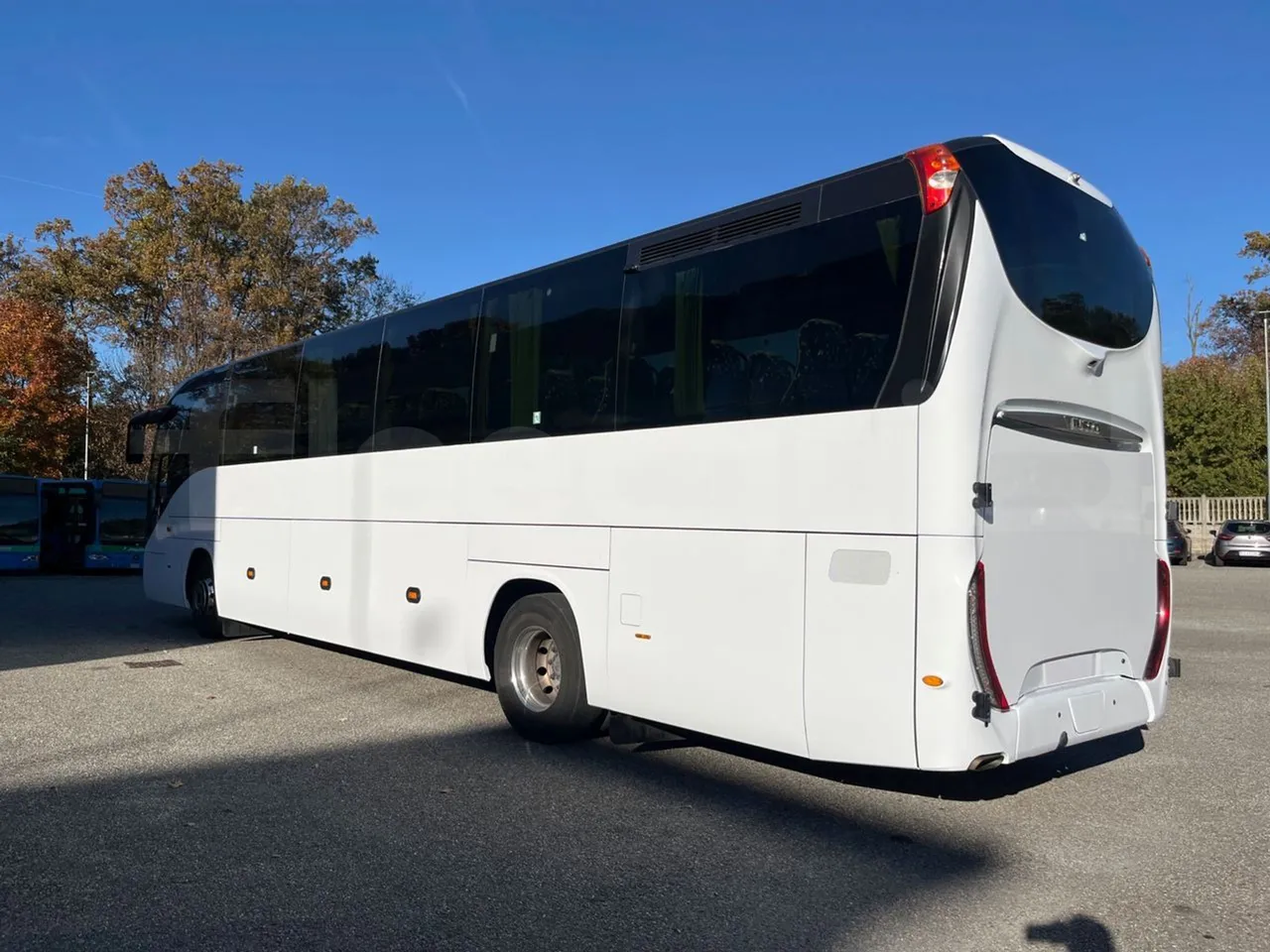 Iveco Magelys SFR2XX QC E8CN - Euro6 - 294Kw - 12,830mt - 3/4 left rear side