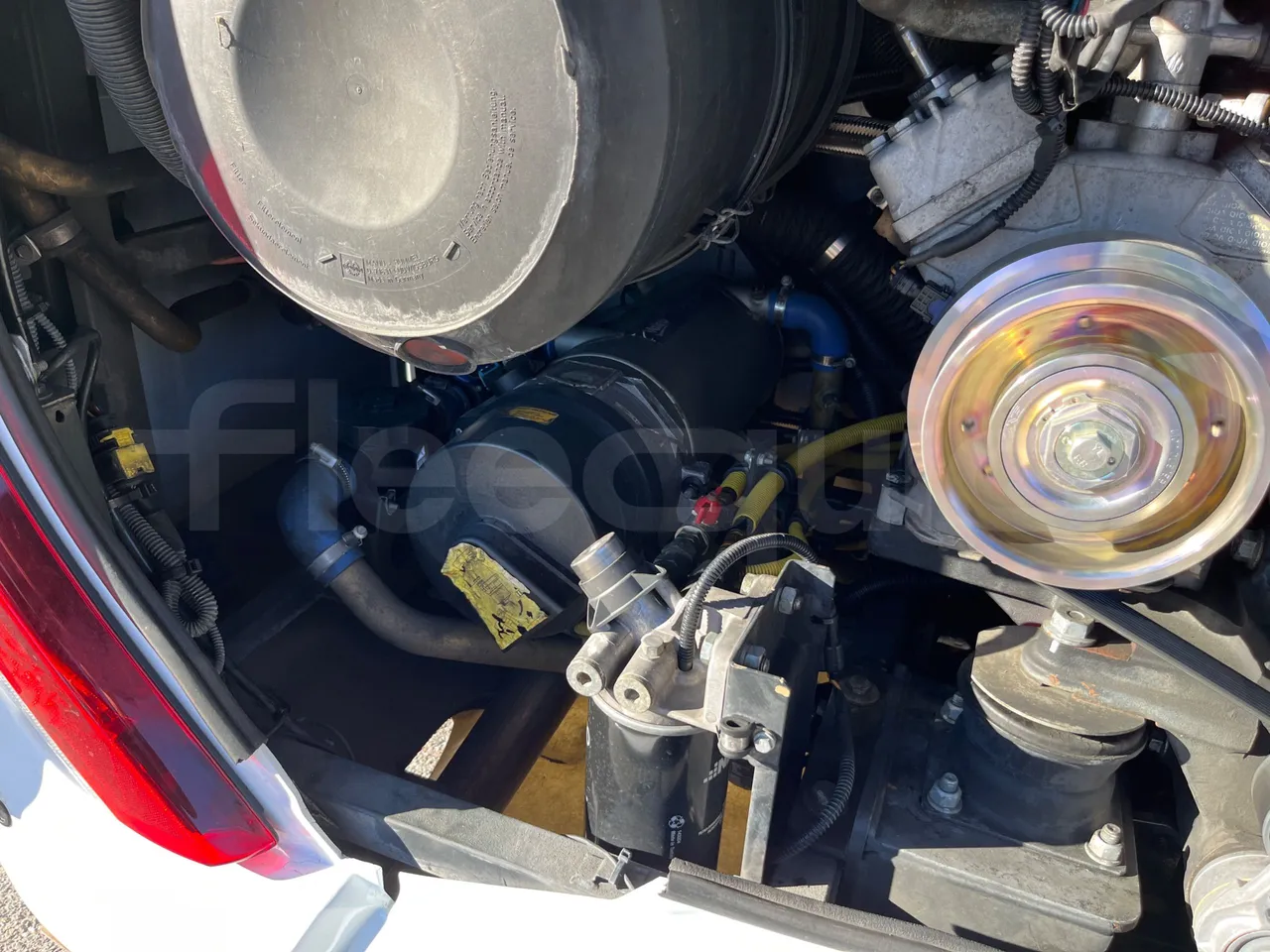 Iveco Magelys SFR2XX QC E8CN - Euro6 - 294Kw - 12,830mt - preheater webasto photo