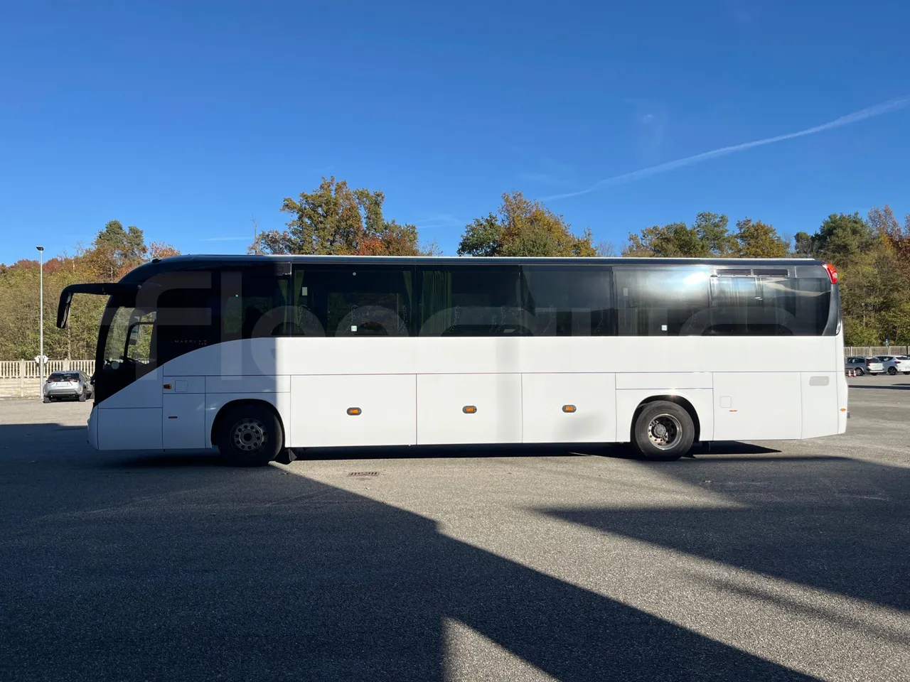 Iveco Magelys SFR2XX QC E8CN - Euro6 - 294Kw - 12,830mt - left side photo