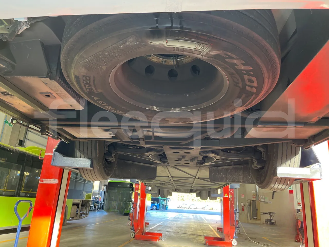 Iveco Magelys SFR2XX QC E8CN - Euro6 - 294Kw - 12,830mt - front undercarriage from front