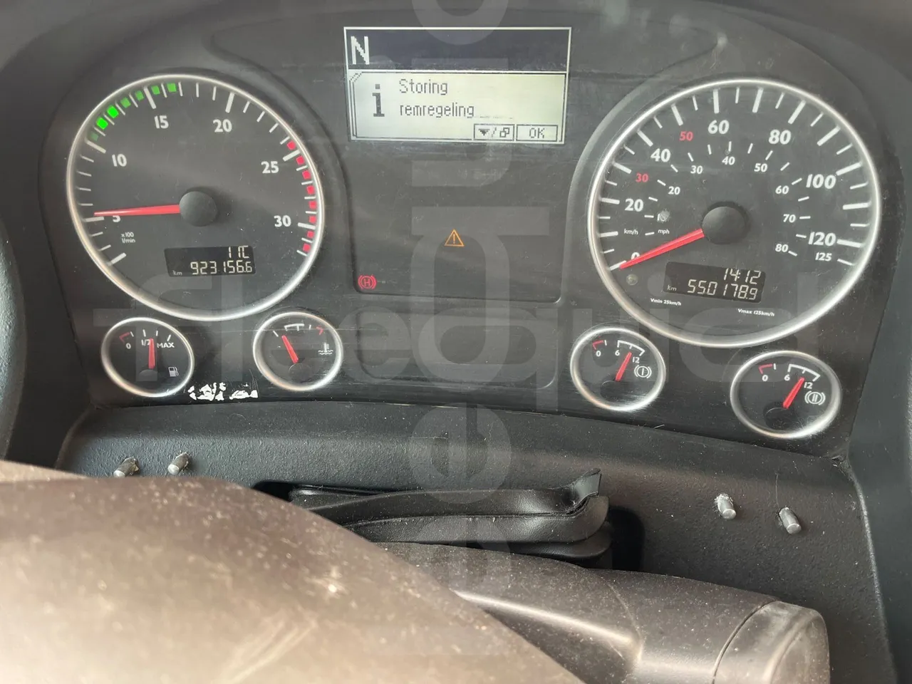 Man Lion's City A21 - EUR5 - 206kW - 11.980m - dashboard lights on